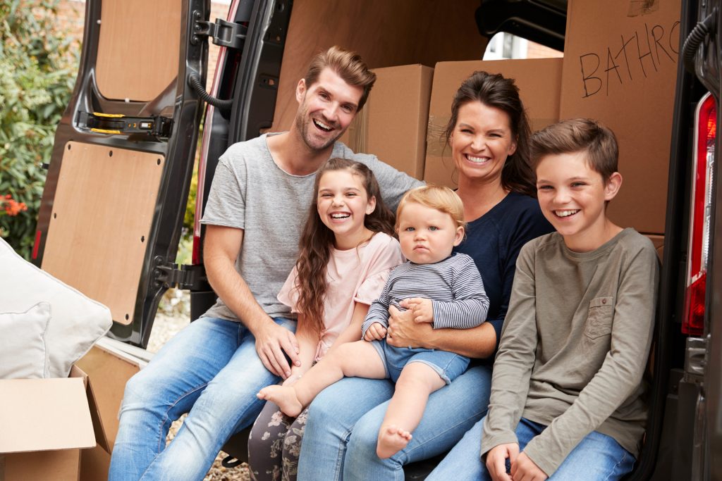 10 Tips for a Stress-Free Moving Day 10 dddddddd