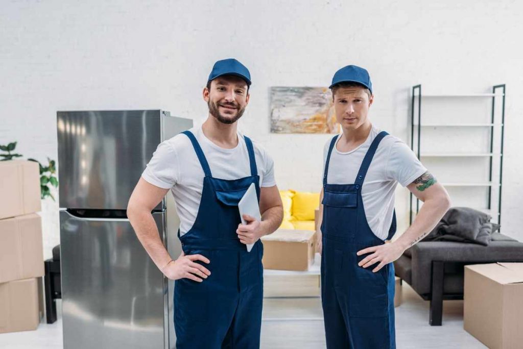 2 handsome movers are helping for the Best removals in Fulham